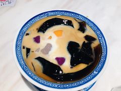 芋圆仙草-老廣糖水铺(乐汇城店)