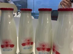 -红星前进面包牛奶公司(君太店)