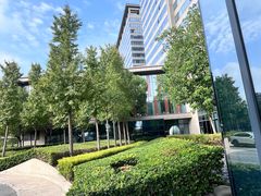 -上海虹桥西郊假日酒店