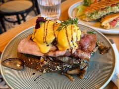火腿班尼迪克蛋-Jamaicablue Coffeeshop(中央广场店)