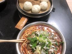 -薛记襄阳香辣牛肉面(平安路店)