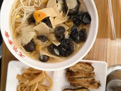 -龙华素斋(龙华路店)