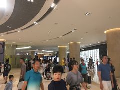 -爱雍·乌节