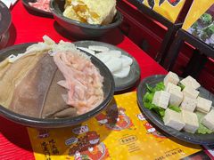 -谭鸭血老火锅(万象九宜城店)