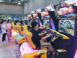 -嗨翻Hi-Fun竞技主题乐园·蹦床团建生日聚会(五棵松华熙店)
