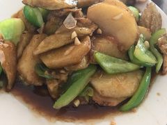 -回头客餐厅·家的味道农家菜·虹鳟鱼·铁锅炖(雁栖湖店)