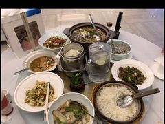 -饭怕鱼·黄焖鲟龙鱼(湖大店)