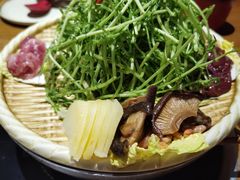 -吃饭皇帝大土家民族菜(正大广场店)