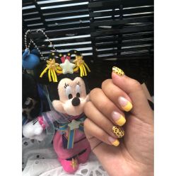 -手牵手美甲