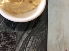 榴莲-东方红海鲜百汇(国际大厦店)