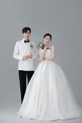 -蒙娜丽莎婚纱摄影(鲁邦店)