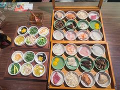 -良米山·云南野生菌过桥米线(上海首店)