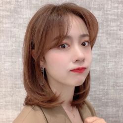 -妃格美发沙龙·烫发·染发