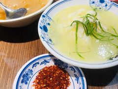 -肖四女乐山跷脚牛肉(世博源店)