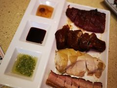 烧味四拼-明腾壹间茶餐厅(新都会花园广场店)