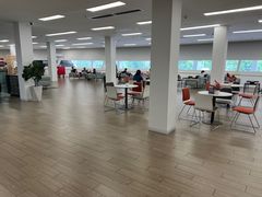 -深圳锦龙奥迪4S店(前海店)