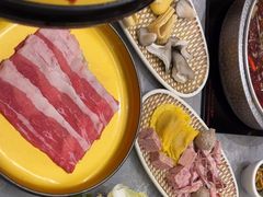 -一绪に寿喜烧(荟聚店)