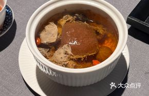 Snow Pear and Fig Lean Pork Soup