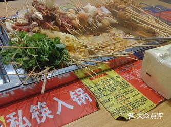 卤德美食环境卤德美食的每一道菜都让人回味无穷