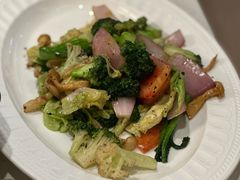 -闻见中国海南菜(K11店)