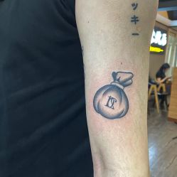 -刺客纹画纹身·洗纹身·穿孔饰品