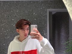 -洪小鹏生活美学馆(领SHOW天地店)