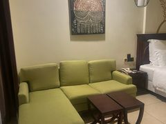 -三亚湾海居雅高铂尔曼度假酒店