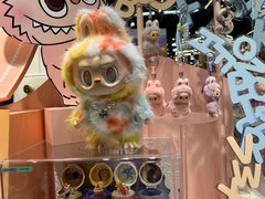 -泡泡玛特POPMART(侨福芳草地店)