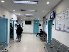 -上海大学附属上海和平眼科医院