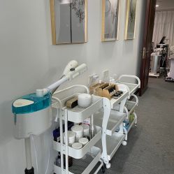 -YooMee优美智能科技美肤机构