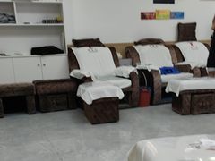 -郑远元专业修脚房(南坪万达店)