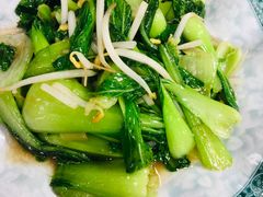 -天天向上素食餐厅(五台山店)