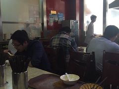 -方中山胡辣汤(正光路店)