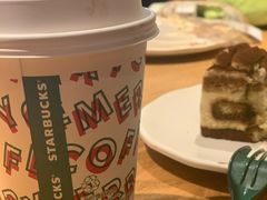 -星巴克(杭州西湖银泰1F店)