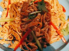 -老牌坊云南鱼豆花火锅(哈西万达店)
