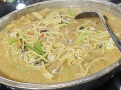 -荣誉海鲜酒楼(海湾店)