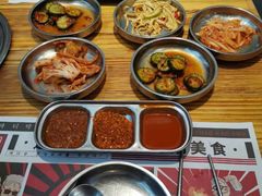 -青瓦炭韩潮烤肉(花园道店)