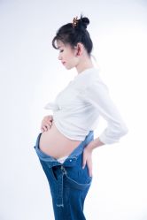 -初·印象孕妇儿童摄影馆