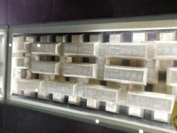 -凤凰县苗族银饰锻制技艺传习所