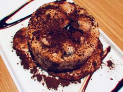 冲绳黑糖风味爆浆蛋糕PLUS-必胜客(WOW象山涌金广场店)