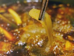 -肖肖酸萝卜鱼火锅(总店)