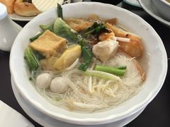 -彩虹云霄酒店76&78层国际自助餐