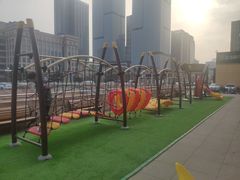 -迪卡侬(苗岭路店)