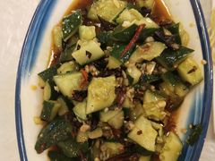 -霄汉牛三鲜湖北砂锅菜(万松园2店)