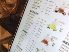 -春莱·老挝咖啡·泰式奶茶(钟楼店)