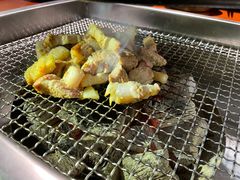 -肉甲韩国木炭烤肉(新壹街1店)