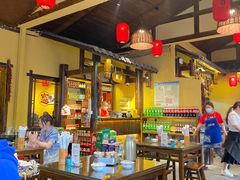 大堂-富正毅三下锅·湘西韵味(天门山索道店)