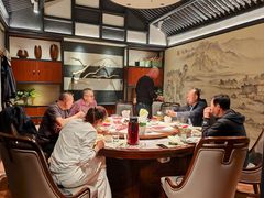-幸福里四季火锅店
