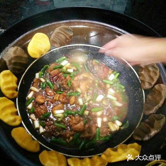 柴火灶台锅贴鸡一店(蒙河路店)