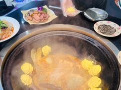 -高家小院铁锅炖大鹅(哈西高铁站店)